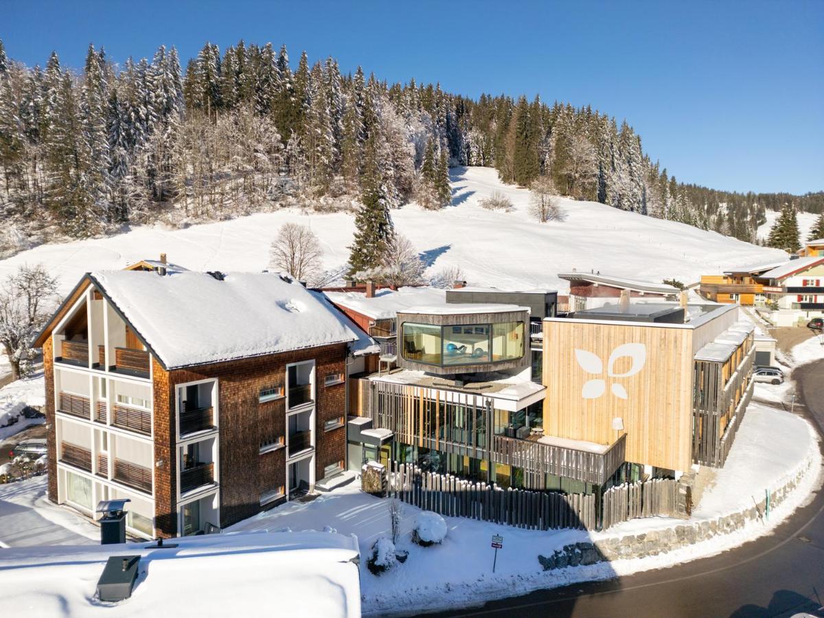 Genuss- & Aktivhotel Sonnenburg Riezlern Esterno foto